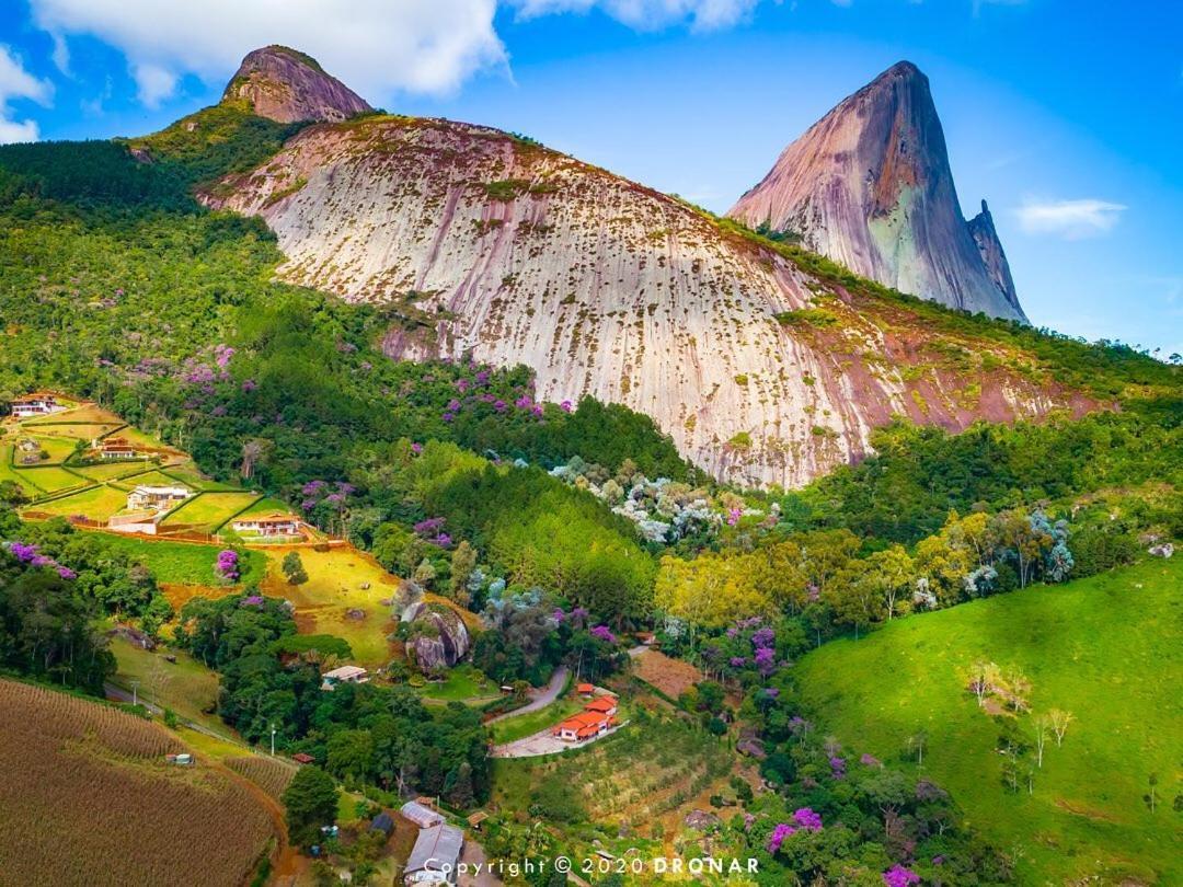 Apartamento Flat Em Pedra Azul Pedra Azul  Exterior foto